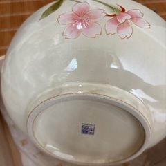 鳥居　ユキ　盛り鉢　木箱入り　美品の画像