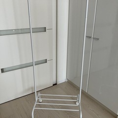 ハンガーラック