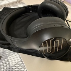 SOUL ブルートゥースヘッドホン