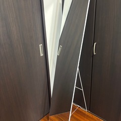 ニトリ　ノンフレームスタンドミラー