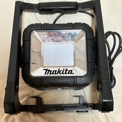 マキタ充電式LEDスタンドライトの画像
