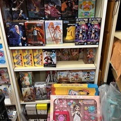 再投稿　新品　フィギュアの画像