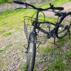 ジュニア　自転車　キッズ　子供　22インチ　ネイビー　カゴ付き　の画像