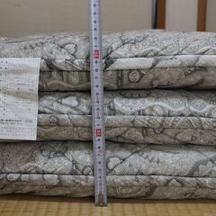 西川製 固わた入り羊毛敷布団（シングル）2枚の画像