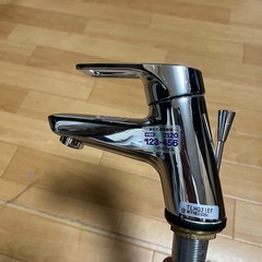 TOTO シングルレバー 混合油水栓 TLHG31EF