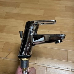 TOTO シングルレバー 混合油水栓 TLHG31EFの画像