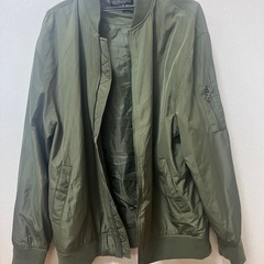5万で買ったMA-1 緑　カーキ