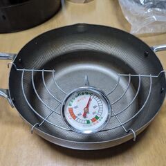 天麩羅鍋です