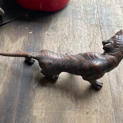 虎の置物　金属製　レトロの画像