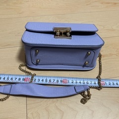 ショルダーバック
の画像