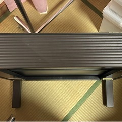 ローテーブル　コレクションテーブル