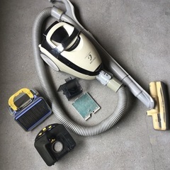 三菱　掃除機　