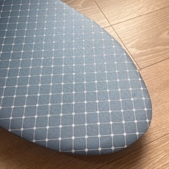 未使用　アイロン台 
の画像