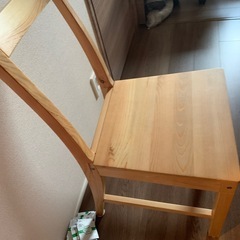 木製椅子