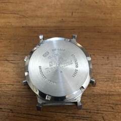 3点支持オープナー　時計電池交換の画像
