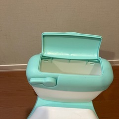 子ども用トイレの画像