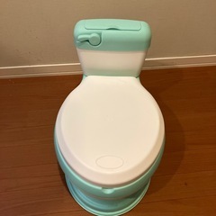 子ども用トイレの画像