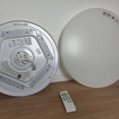 【美品・お届けも可能です】LEDシーリングライト 8畳　ニトリN...