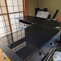 ガラスPCデスクの画像