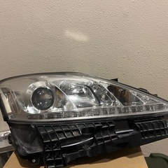 レクサスISヘッドライト左右セット