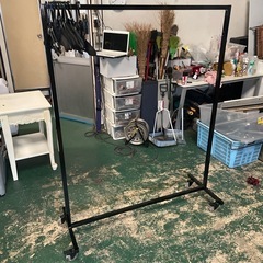 定価13000円〜！お買い得！！！！ハンガーラック！
