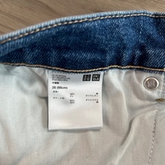 ユニクロ　ジーンズの画像