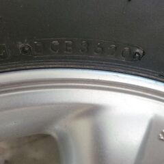 265/70r16 スタッドレスタイヤ ☆ハイラックスサーフ純正ホイール☆の画像