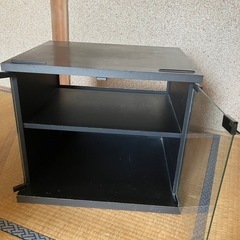 テレビ台の画像