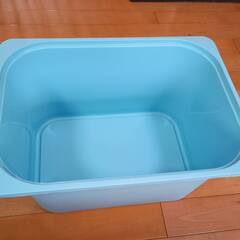 めだか容器　水色トロファスト（新品）約２０リットル容器 IKEA