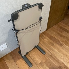 ズボンプレッサー