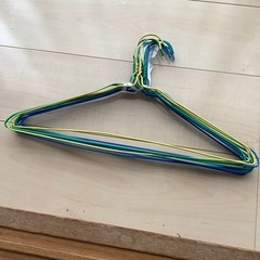 中古針金ハンガー　10本セット  1の画像