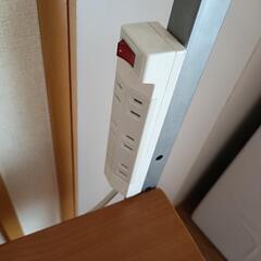 PC デスク　タコ足付きの画像