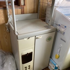Tiger タイガー　レンジ台収納庫　コメスター付き