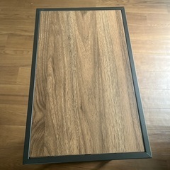  サイドテーブルの画像