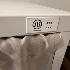 書類棚（鍵付き）の画像