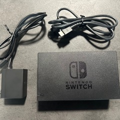 Switch本体　プロコン　MicroSDカードの画像