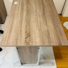 オフィスデスク 木目調（Brown）の画像