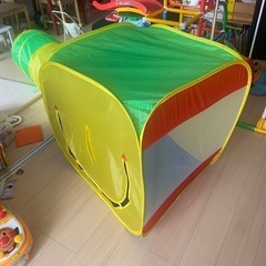 子供用　ボールハウス
