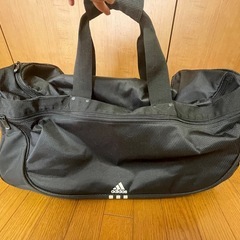 adidas キャリーボストンバッグ