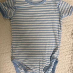 【差し上げます】半袖ロンパース＆帽子の画像
