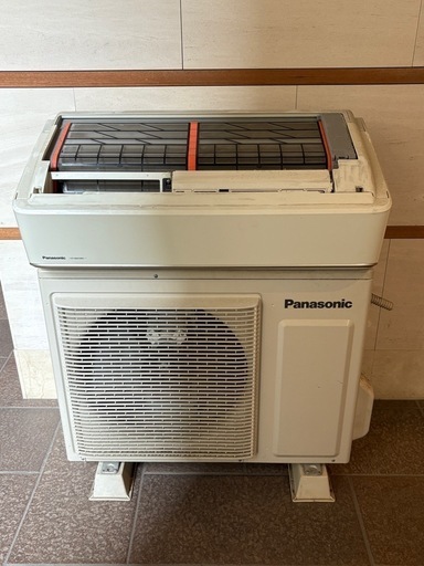 Panasonic パナソニック　ルームエアコン　CS-566CXR2-W 2016年　18畳　エアコン