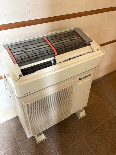 Panasonic パナソニック　ルームエアコン　CS-566CXR2-W 2016年　18畳　エアコン 