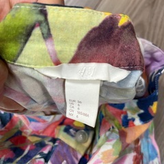 H&M 花柄ロングスカートの画像