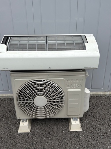 HITACHI 日立　ルームエアコン　RAS-WBK22F 　8畳　2015年製　エアコン