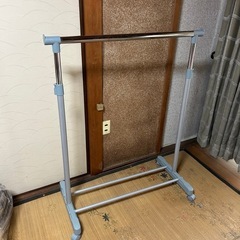 パイプハンガー