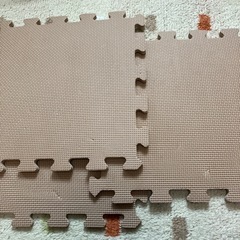 ふんわり フロアマット３４枚(エッジマット付き)の画像