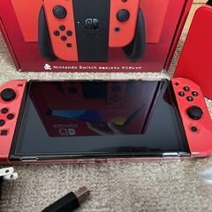 Nintendo Switch(有機ELモデル) マリオレッド　バッグ付きの画像