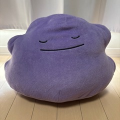 ポケモン　メタモン　デカぬいぐるみ