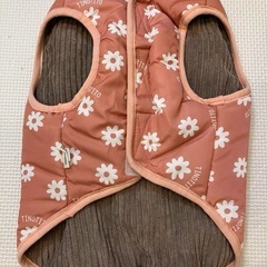 【新品未使用】TINOTITO 花柄犬服　XLサイズの画像