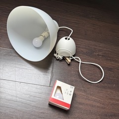 IKEA ペンダントランプ　電球2個付き